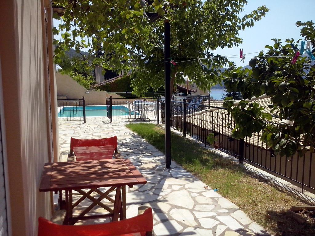 Armonia Nakas Aparthotel Geni  Bagian luar foto
