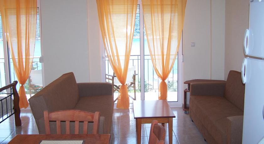 Armonia Nakas Aparthotel Geni  Ruang foto